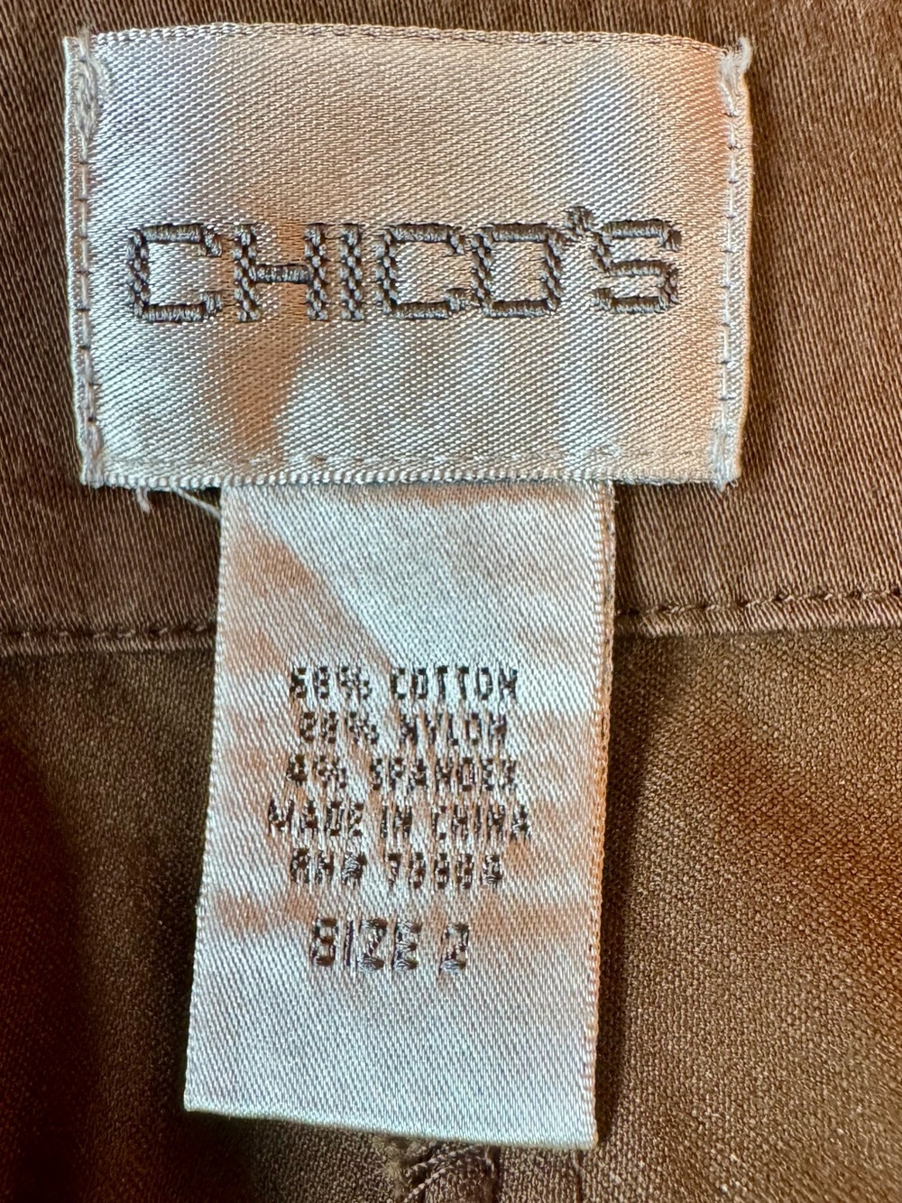 Chico’s chocolate brown women’s knee length shorts. Size 2 = Size 12 (Large) - Picture 9 of 9